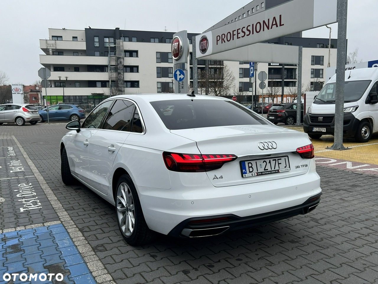Audi A4 - 8