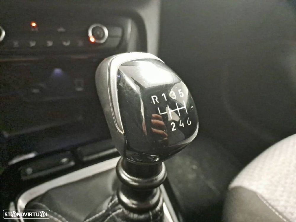 Opel Corsa 1.2 T Edition - 22