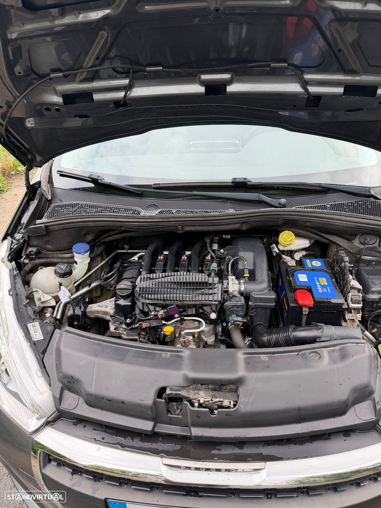 Peugeot 208 1.2 VTi SE Style - 19