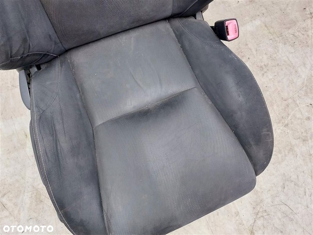 Fotele komplet Lexus IS II 2005-2012 - 3