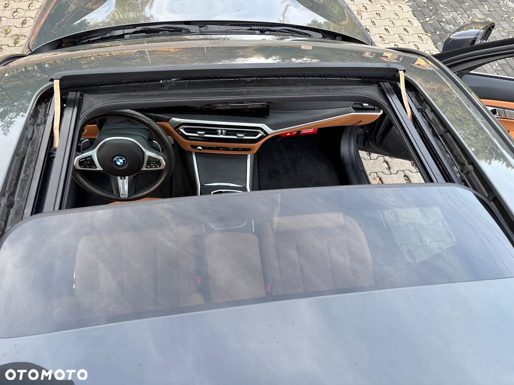 BMW Seria 3 330e PHEV M Sport sport - 27