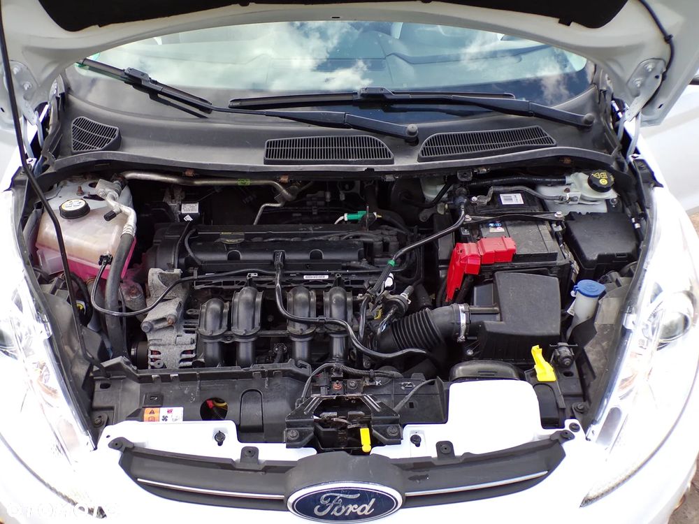 Ford Fiesta 1.25 Titanium - 25