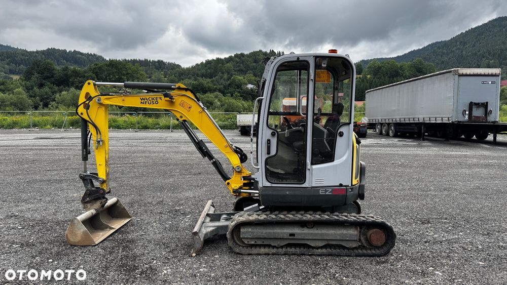 Wacker Neuson EZ28 - 4