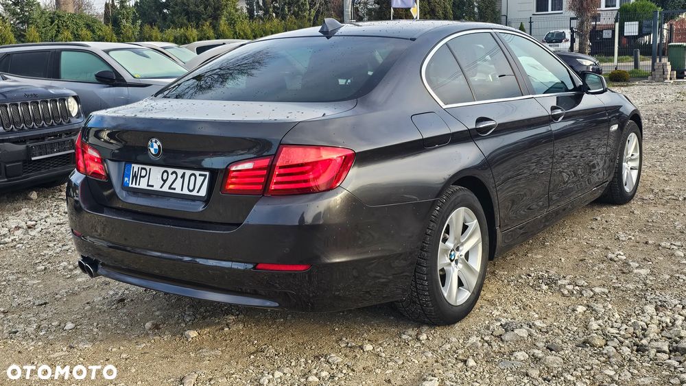 BMW Seria 5 520d Edition Fleet - 14