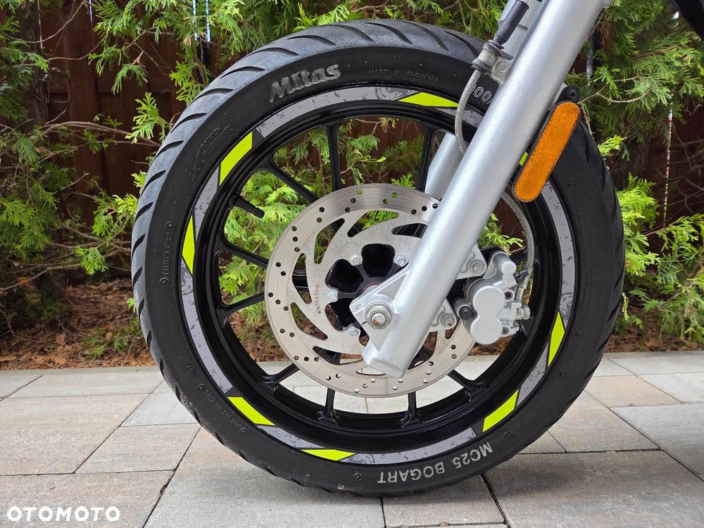 Aprilia SX - 23