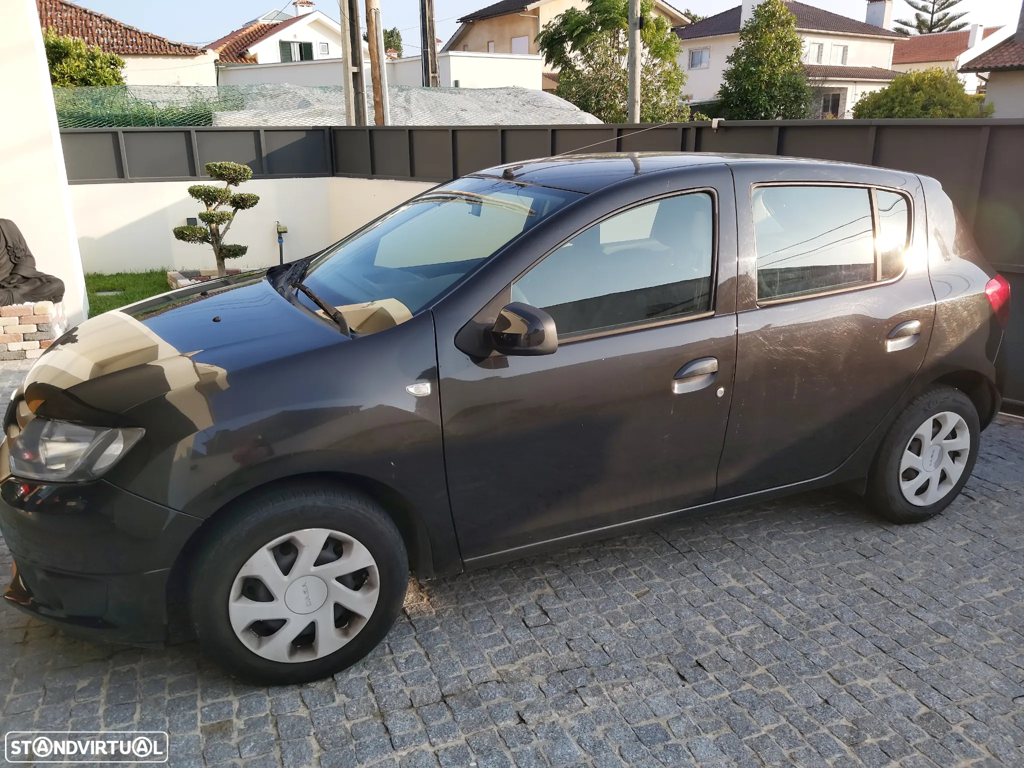 Dacia Sandero - 9