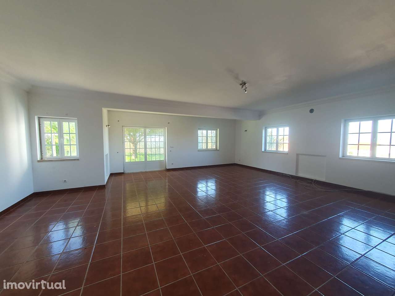 Moradia T3 + 1 | Usseira | Óbidos - Grande imagem: 4/25