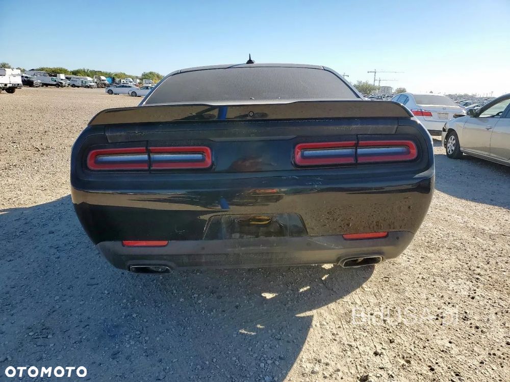 Dodge Challenger Automatik SXT Plus - 6