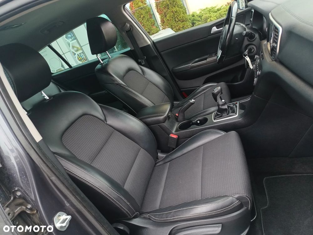 Kia Sportage 1.7 CRDI Business Line 2WD - 12