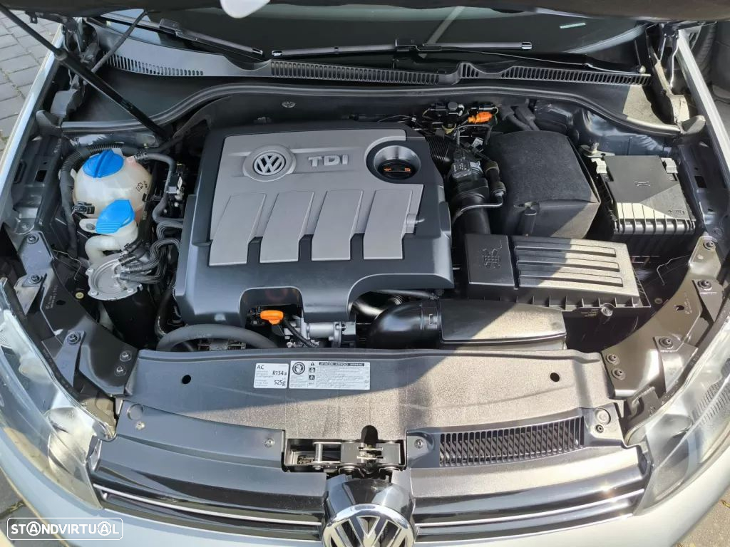 VW Golf 1.6 TDi Confortline DSG - 59
