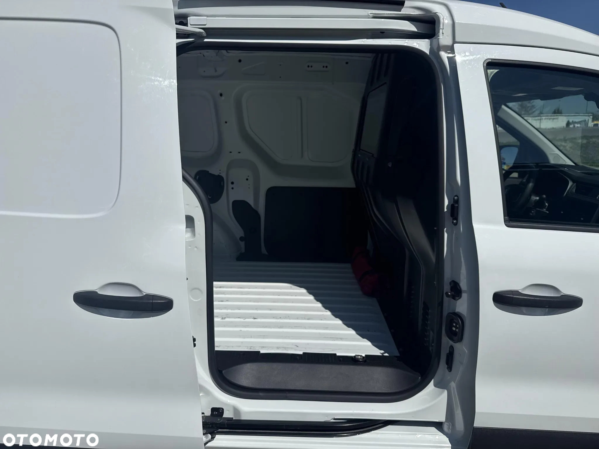 Renault EXPRESS - 17