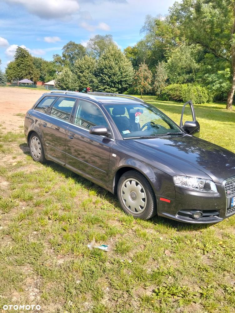 Audi A4 Avant - 2