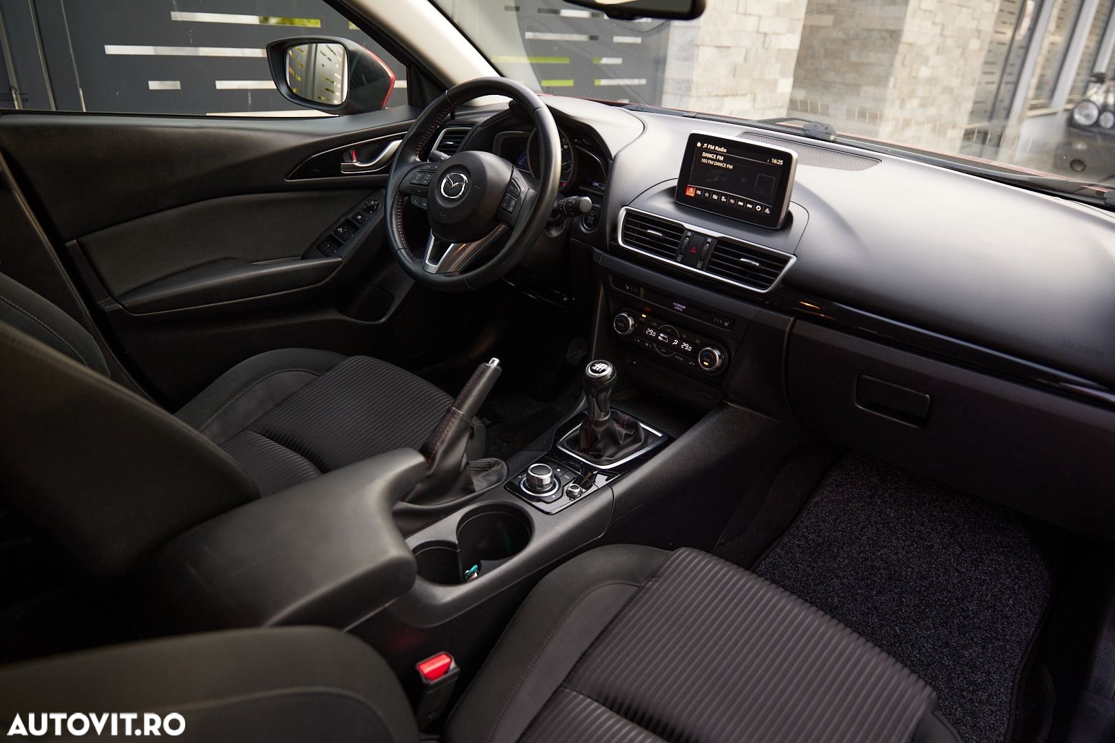 Mazda 3 SKYACTIV-G 120 Center-Line - 11