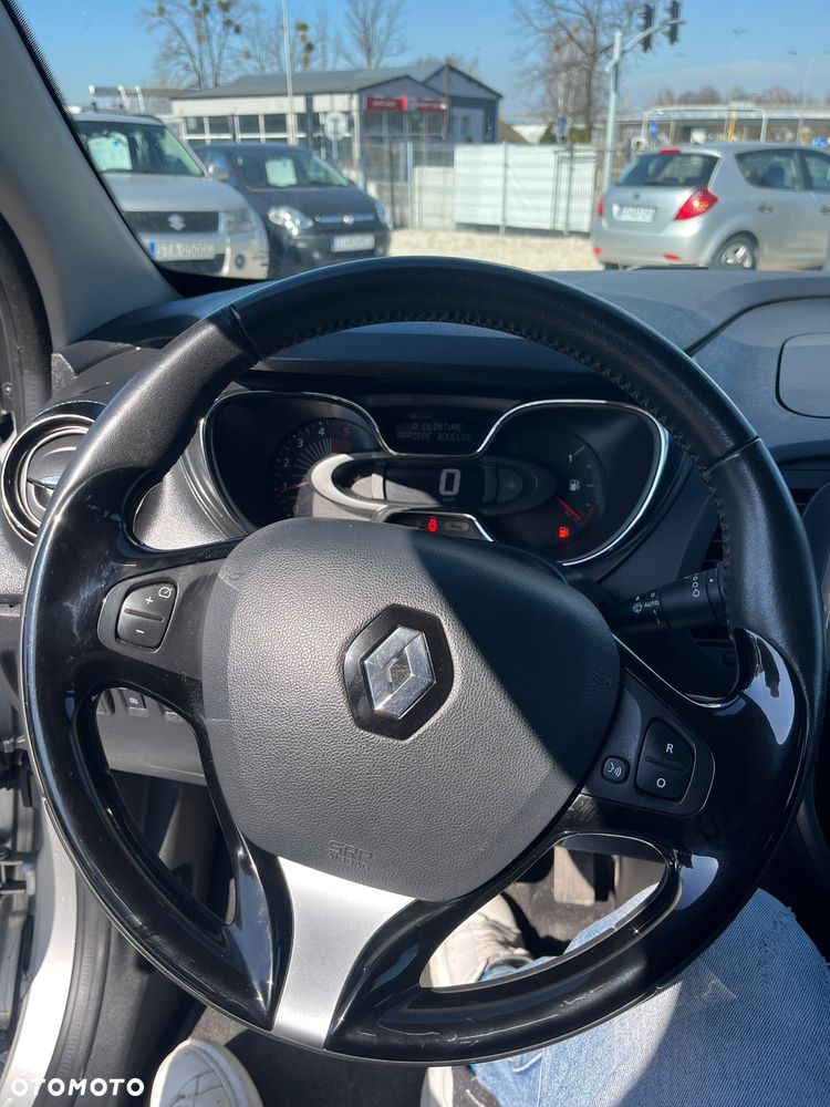 Renault Captur - 10