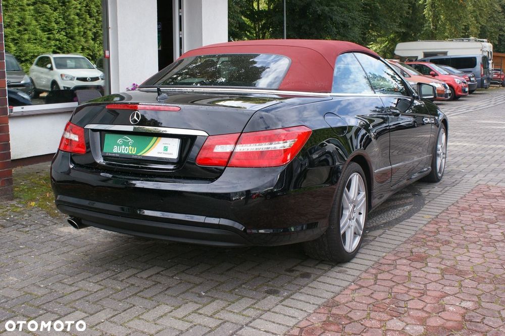Mercedes-Benz Klasa E - 26