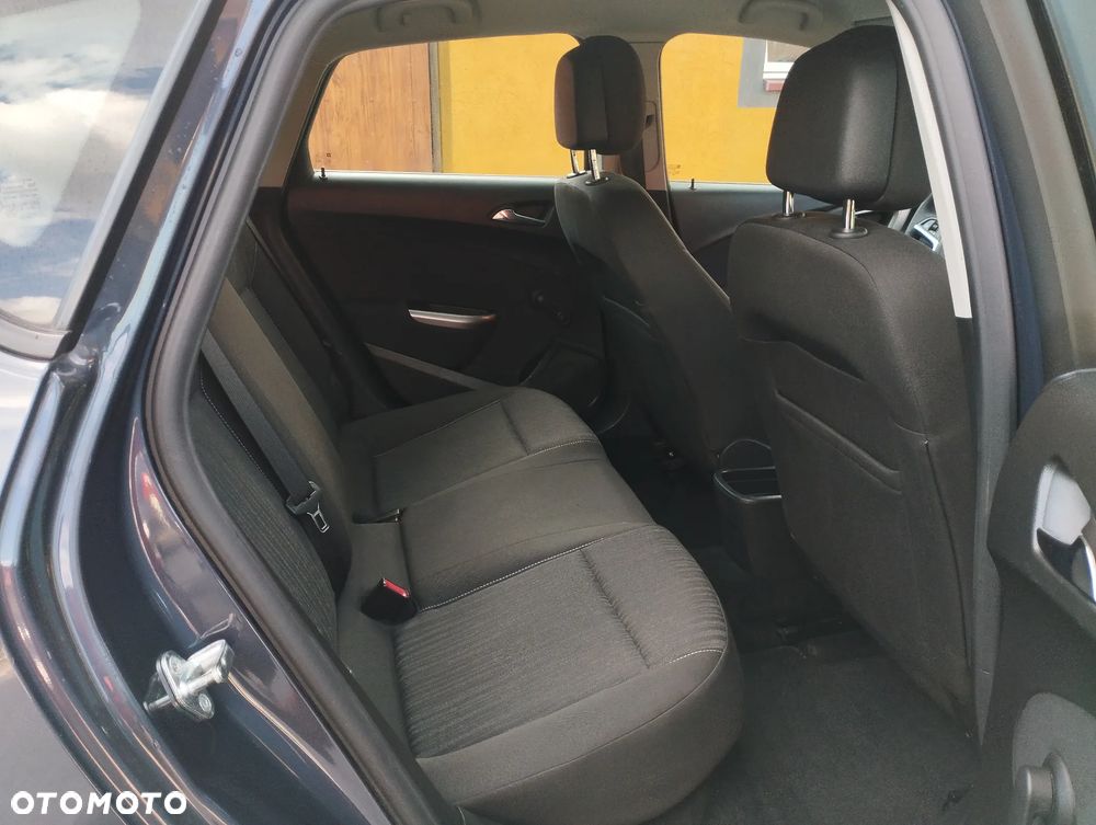 Opel Astra - 21