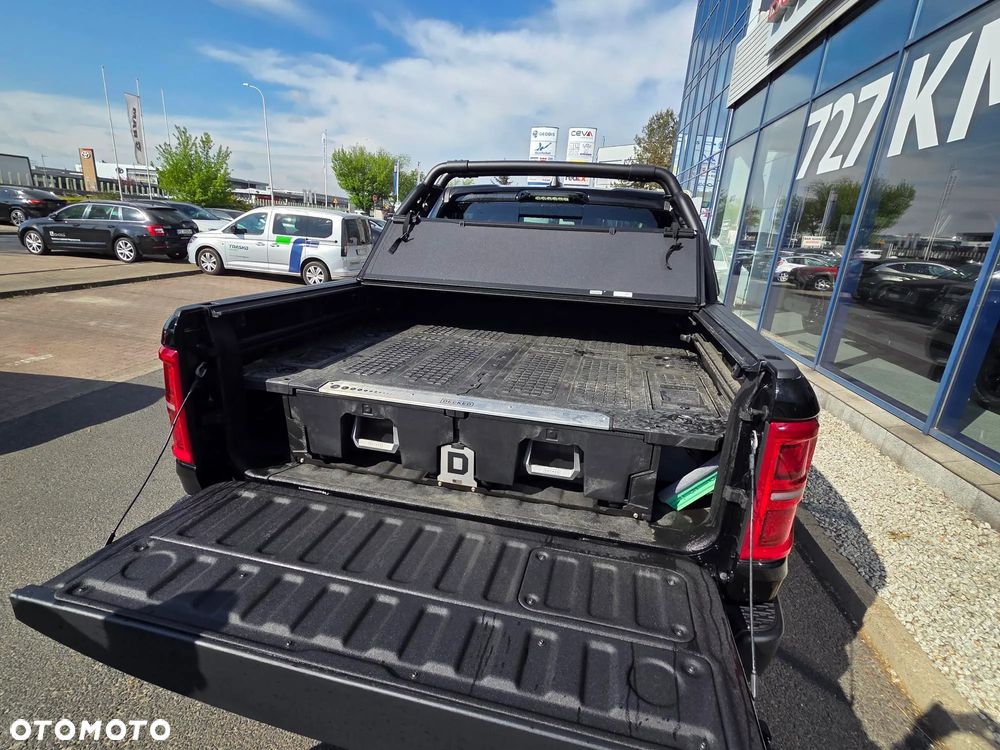 RAM 1500 - 17