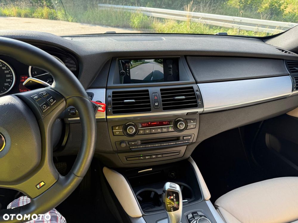 BMW X6 - 8