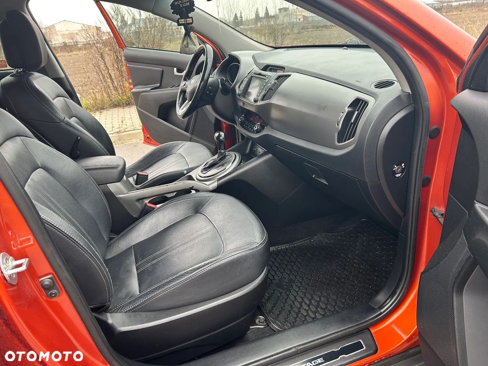 Kia Sportage 2.0 CRDI L AWD - 13