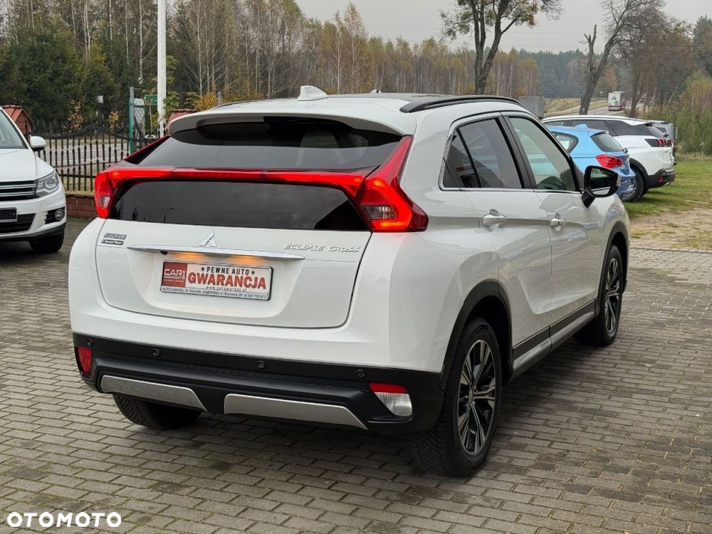 Mitsubishi Eclipse Cross - 10