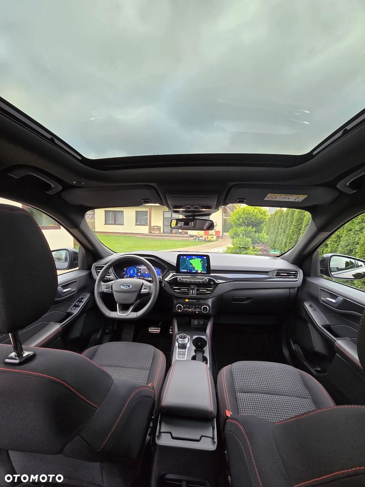 Ford Kuga 2.5 Duratec FHEV ST-LINE - 23