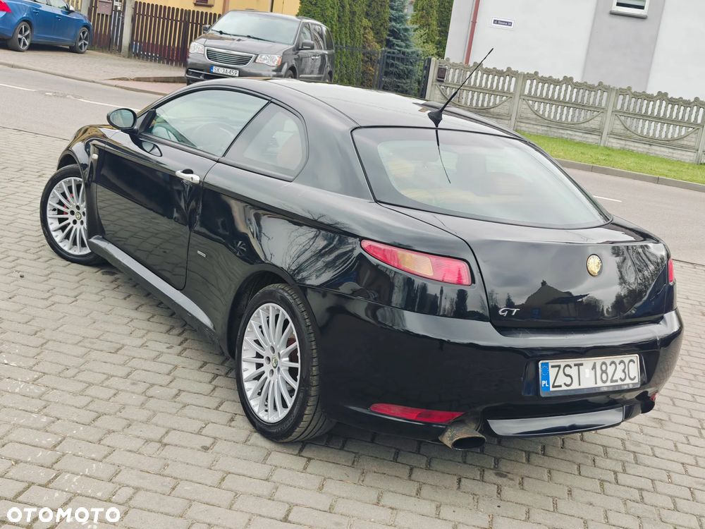 Alfa Romeo 147 1.9 JTD 16V Black Line - 2