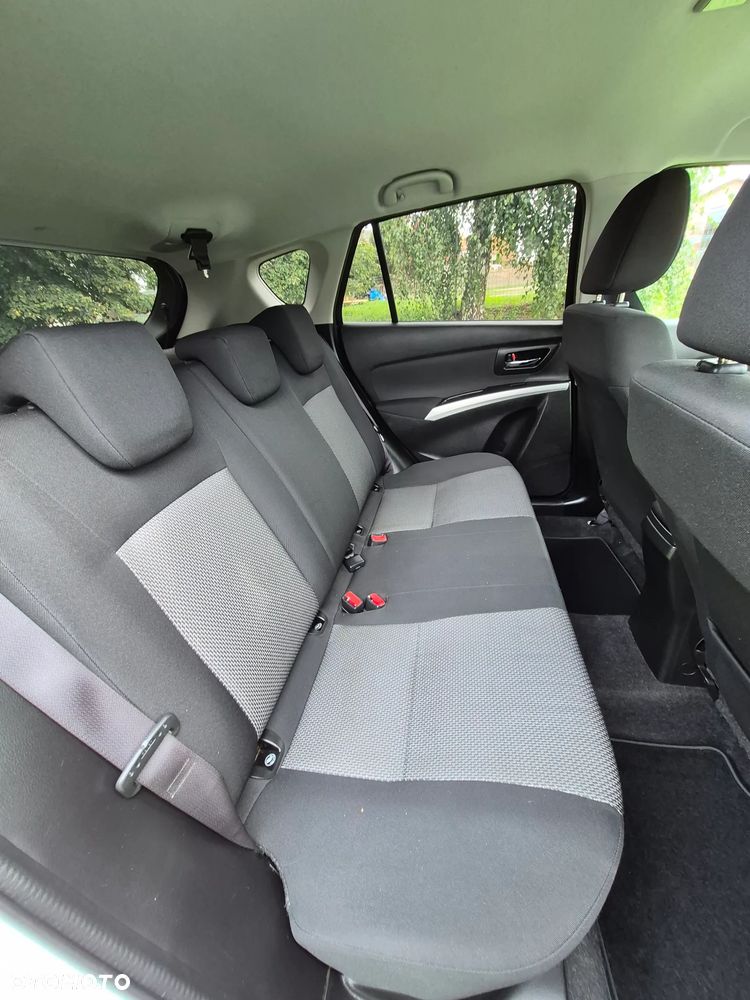 Suzuki SX4 S-Cross - 13