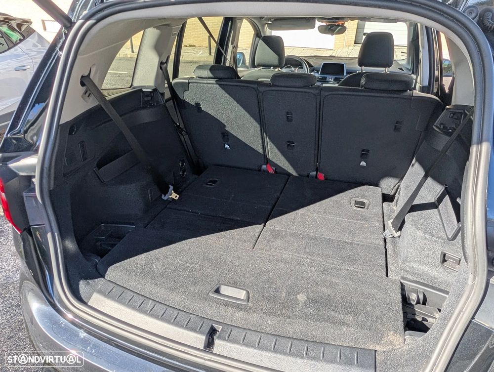 BMW 216 Gran Tourer i 7L Advantage - 11