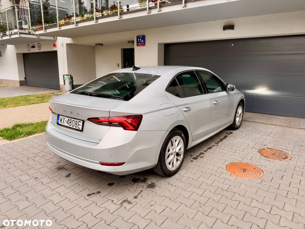 Skoda Octavia 2.0 TDI Ambition DSG - 4