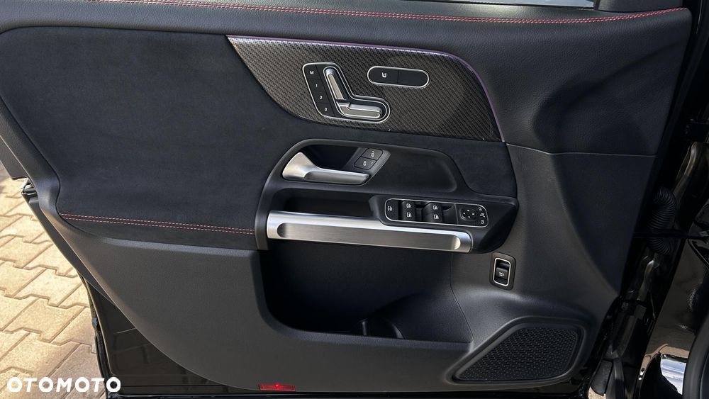 Mercedes-Benz GLB 200 AMG Line 7G-DCT - 10