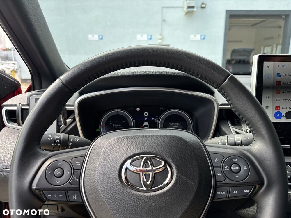 Toyota Corolla Cross - 18