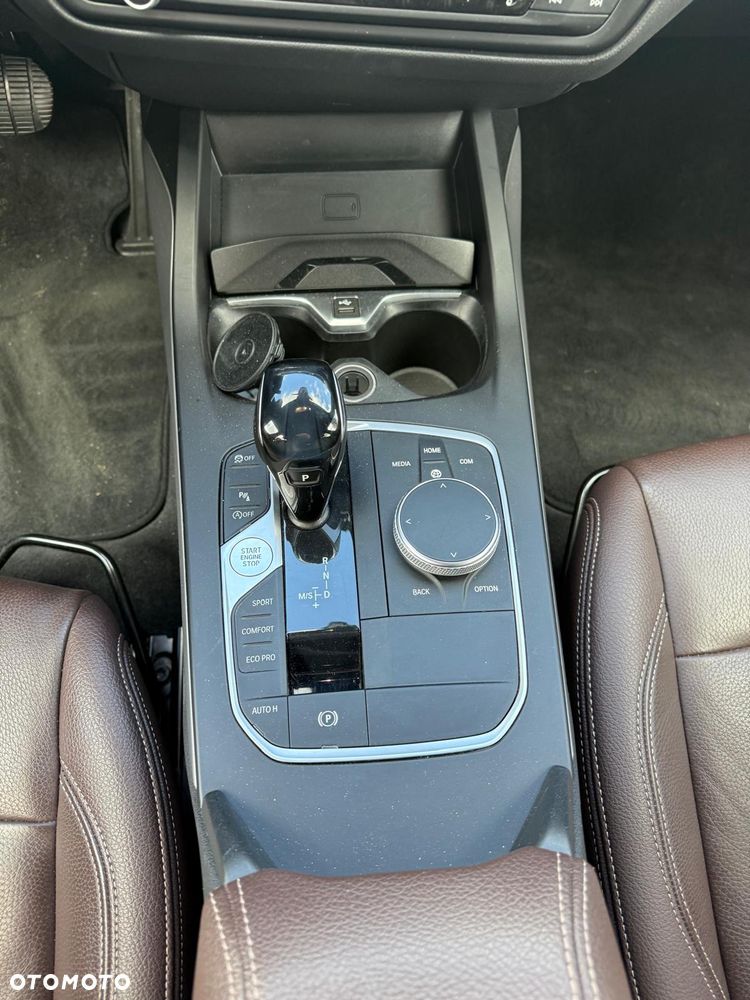 BMW Seria 1 118i Luxury Line - 24