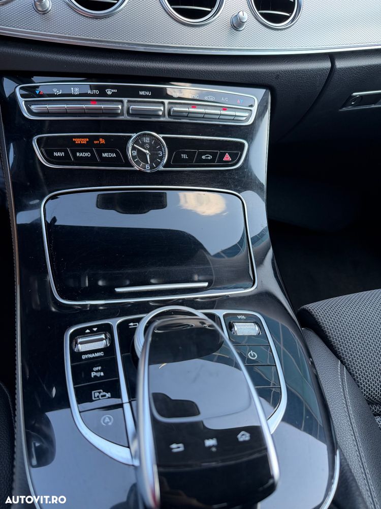 Mercedes-Benz E 220 d Aut. - 16