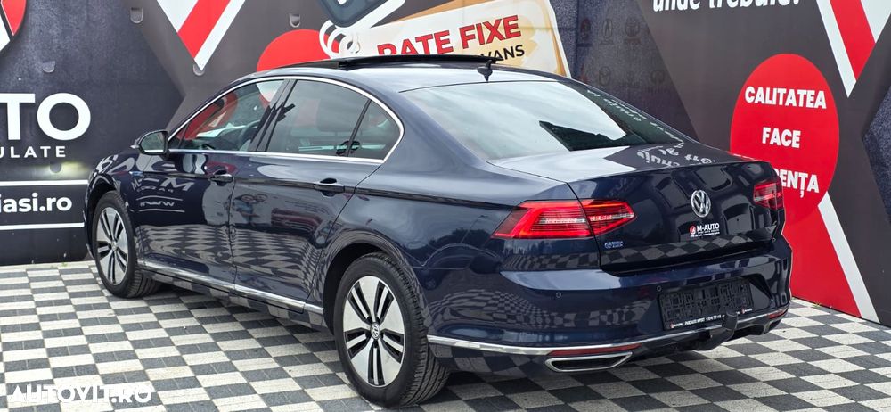 Volkswagen Passat - 8