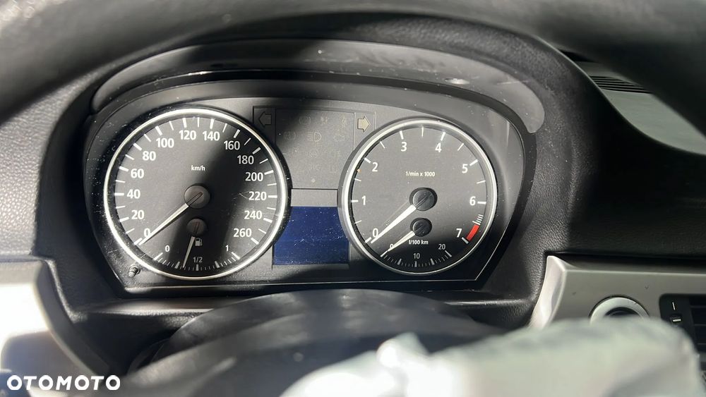 BMW E90 zegary Licznik  EUROPA 102533044 - 1