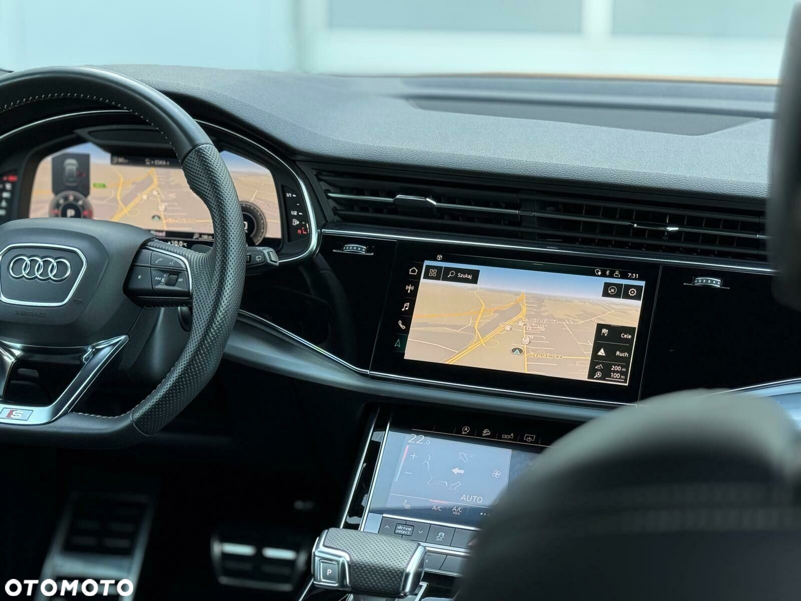 Audi Q8 - 16