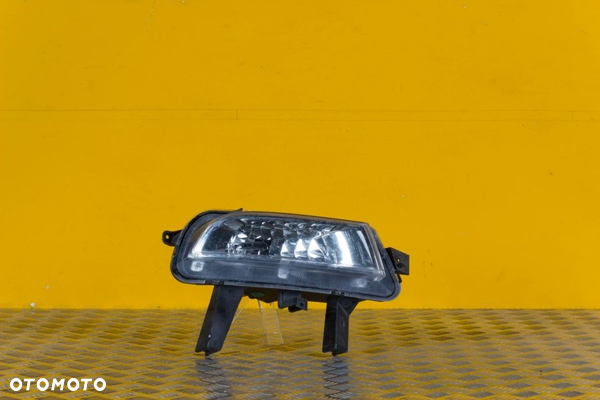 BUICK LACROSSE 2014-2016 HALOGEN LAMPA PRZÓD PRAWA