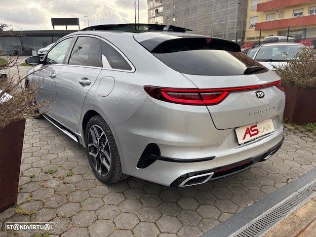 Kia ProCeed 1.6 CRDi GT Line - 30