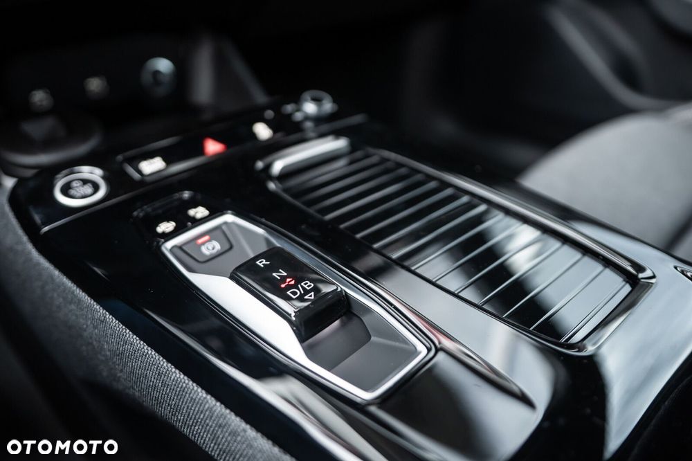 Audi A6 Avant e-tron 83kWh - 30