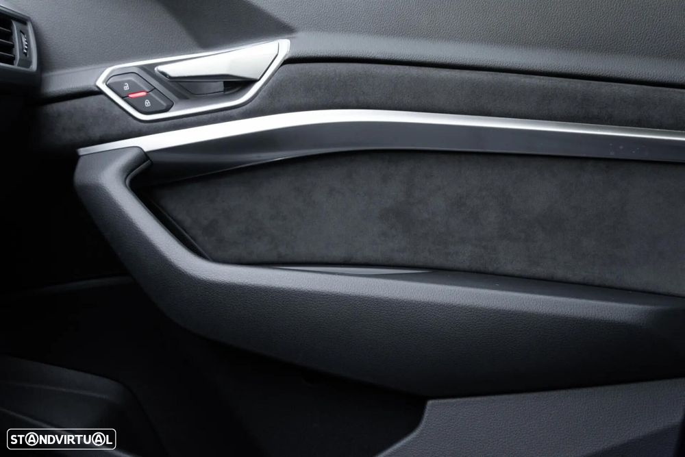 Audi e-tron Sportback 55 quattro S line - 51