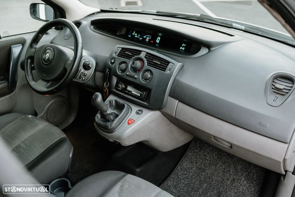 Renault Scénic - 9