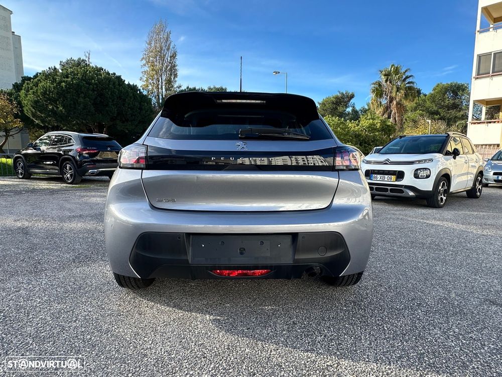 Peugeot 208 1.2 PureTech Allure EAT8 - 4