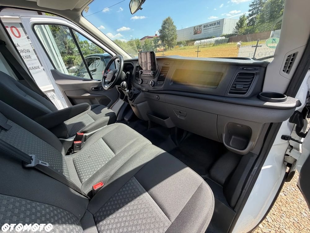 Ford Transit - 16