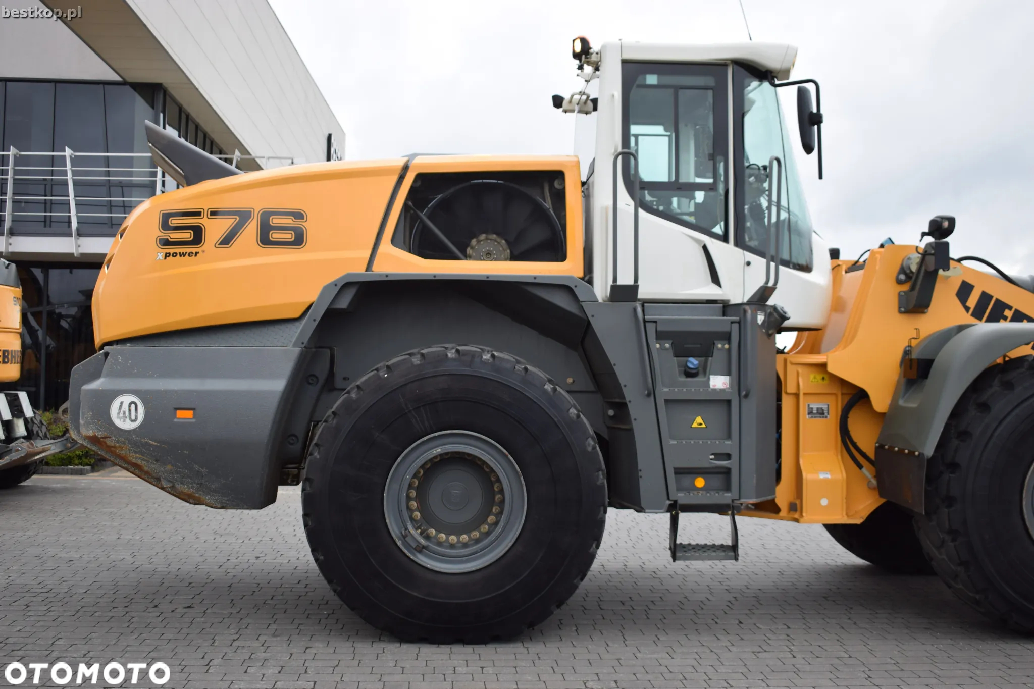 Liebherr L576 XPower - 5