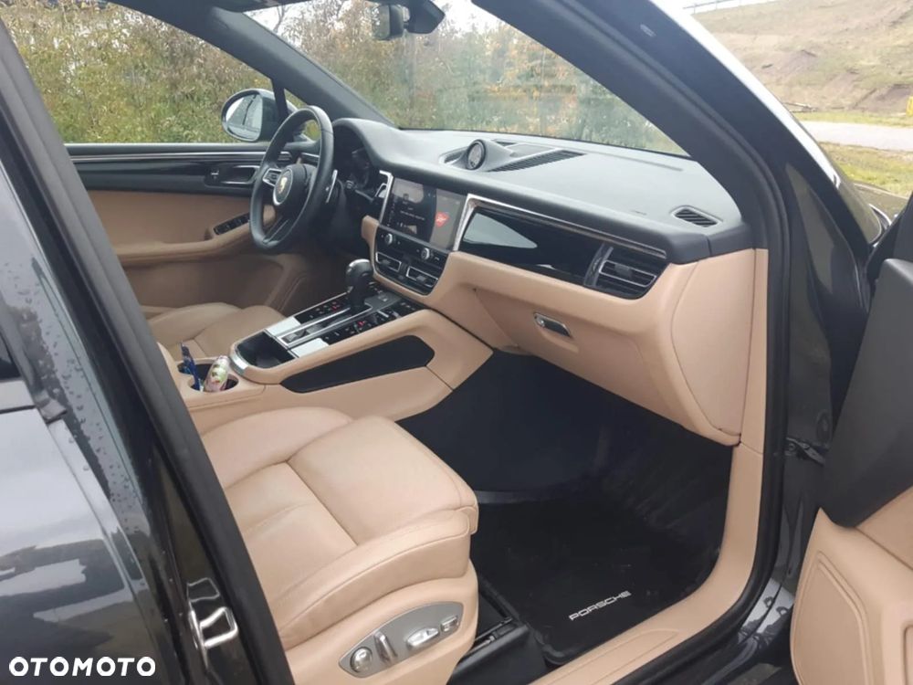 Porsche Macan - 10