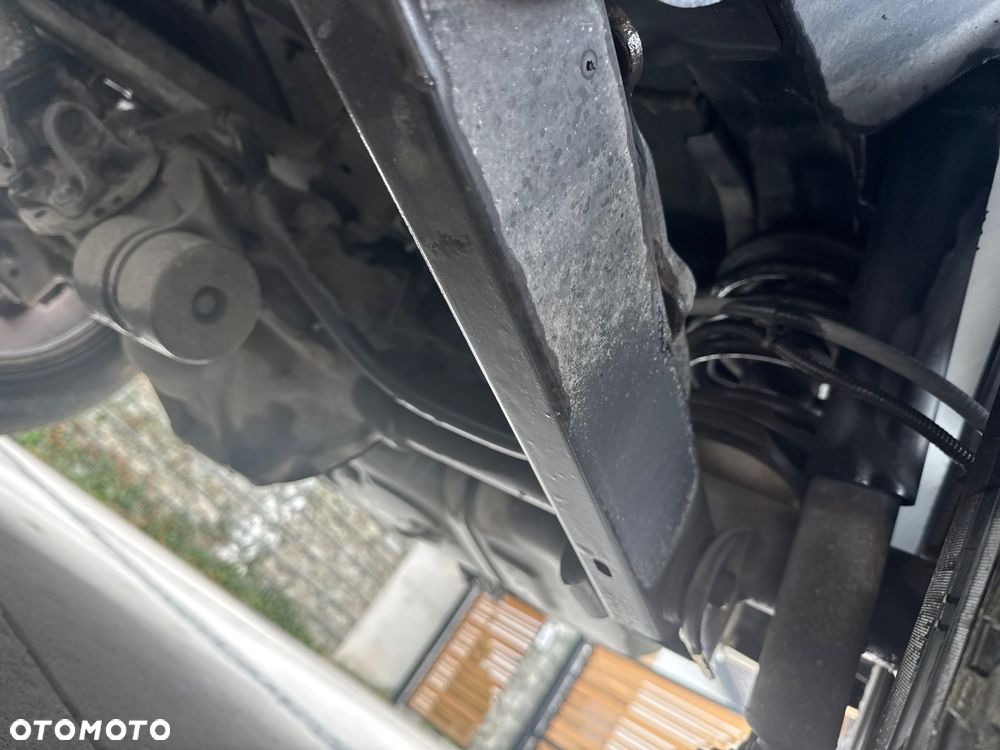 Jeep Cherokee 2.8 CRD Automatik Limited - 15