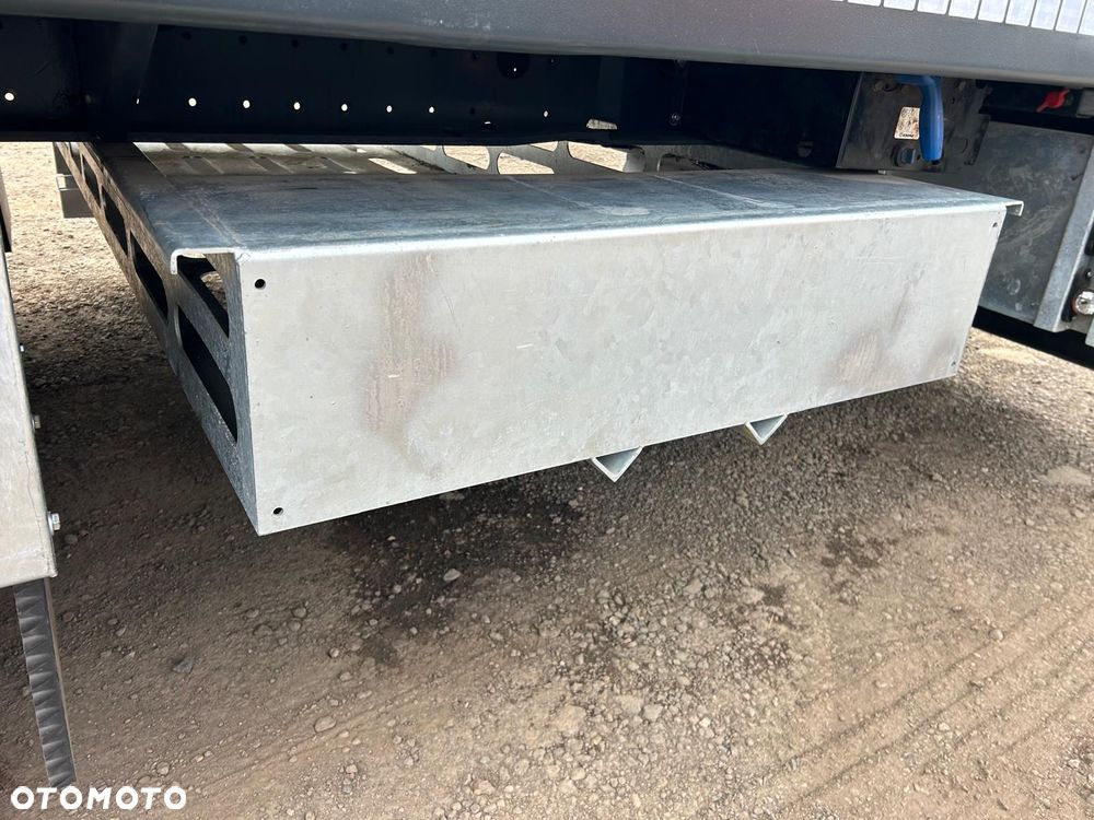 Skrzynia na najazdy - 2