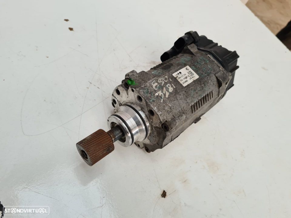 BMW série 1 | Bomba Direcção / Direção elétrica | Ref. 7802 277 243; - 4