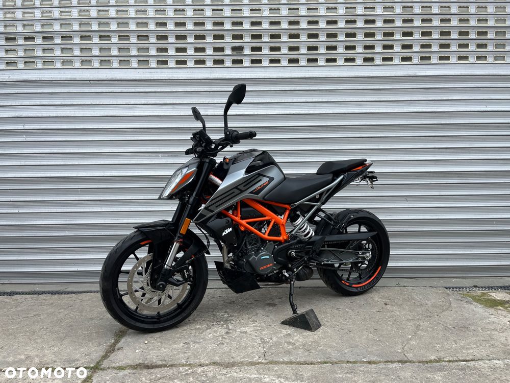 KTM Duke - 32