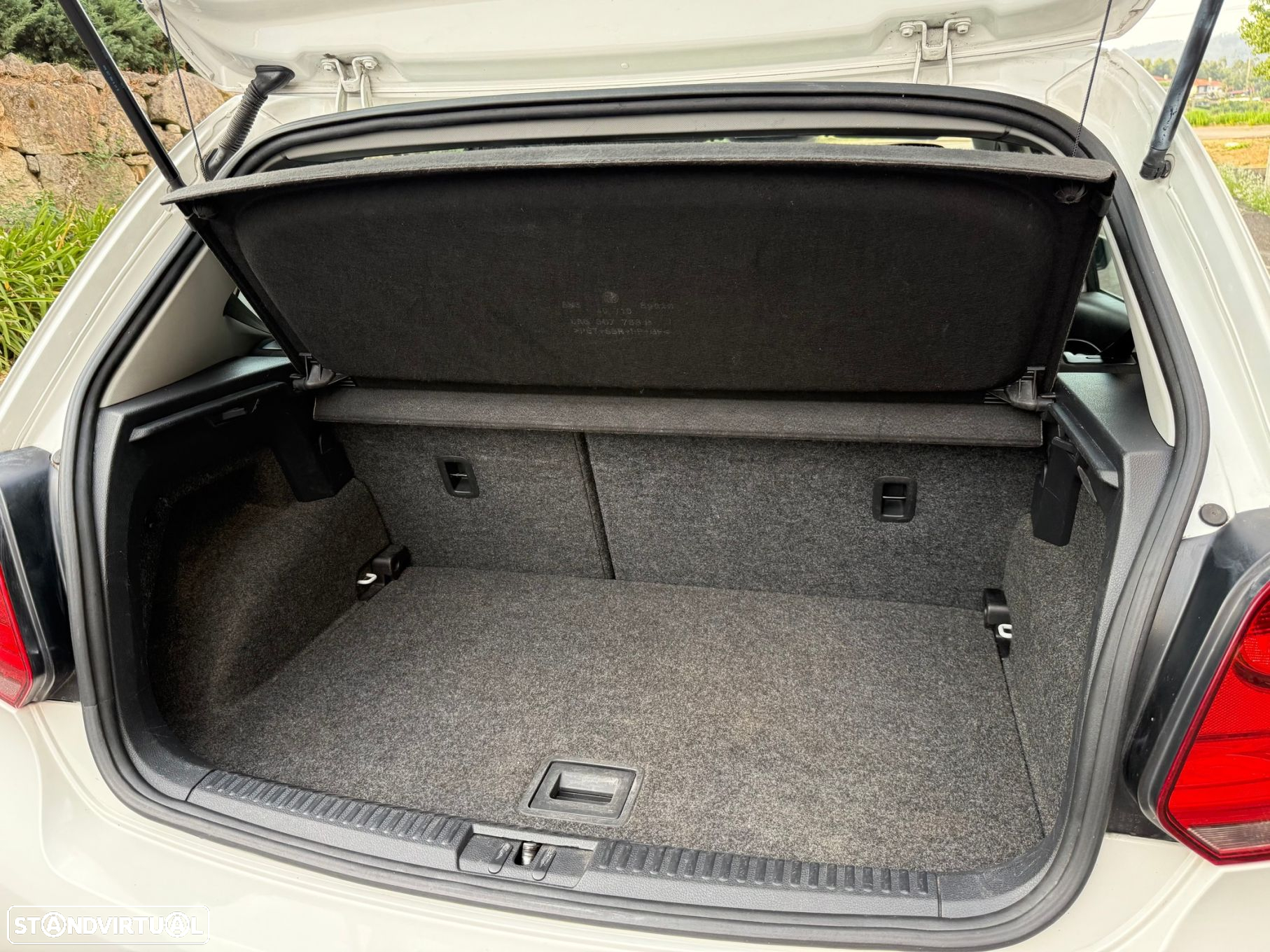 VW Polo 1.2 Trendline - 16